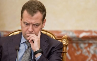 Медведев в Задумчивости