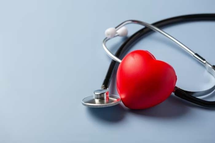 Healthcare-Heart-Contributing-to-Health-and-Wellness